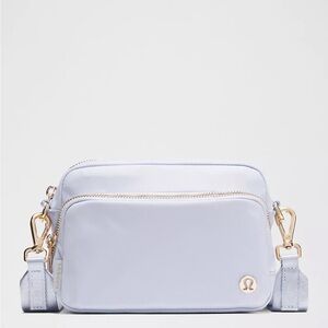 Lululemon Everywhere Crossbody Bag 2L Gold 
Metal Hardware Lavender Frost NWT